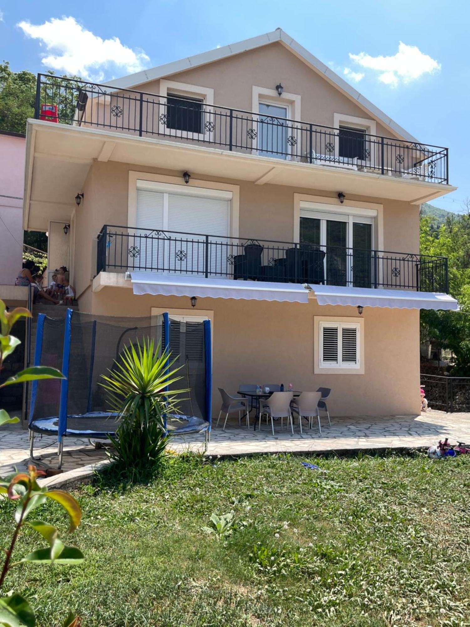 Apartment Perovic Котор Екстериор снимка